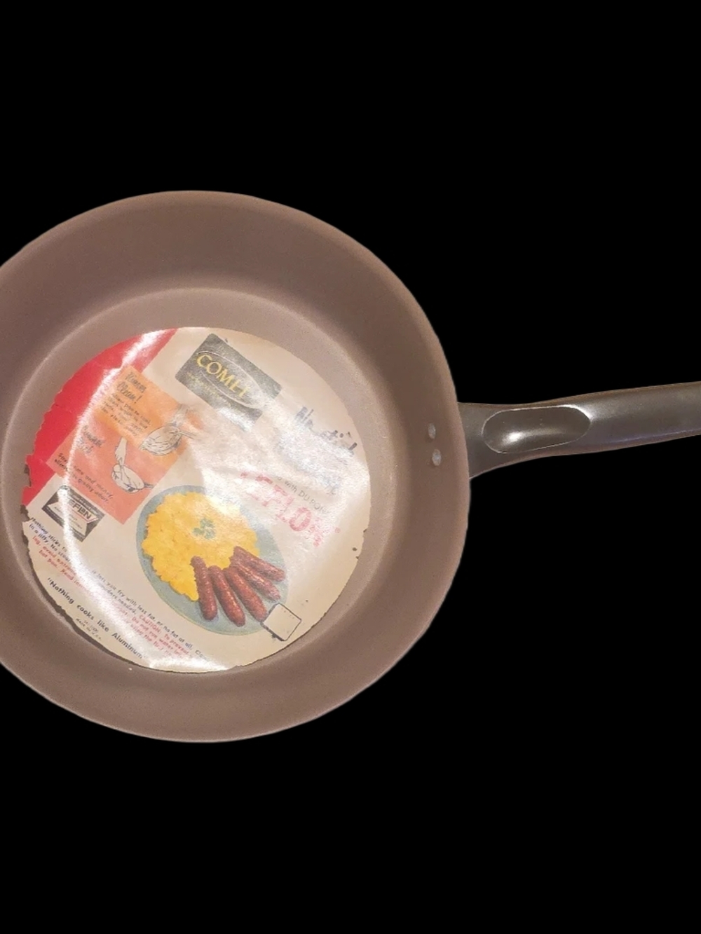Vintage 1960s NWT Mirro Comet Teflon Frying Pan in Taupe with Long Handle